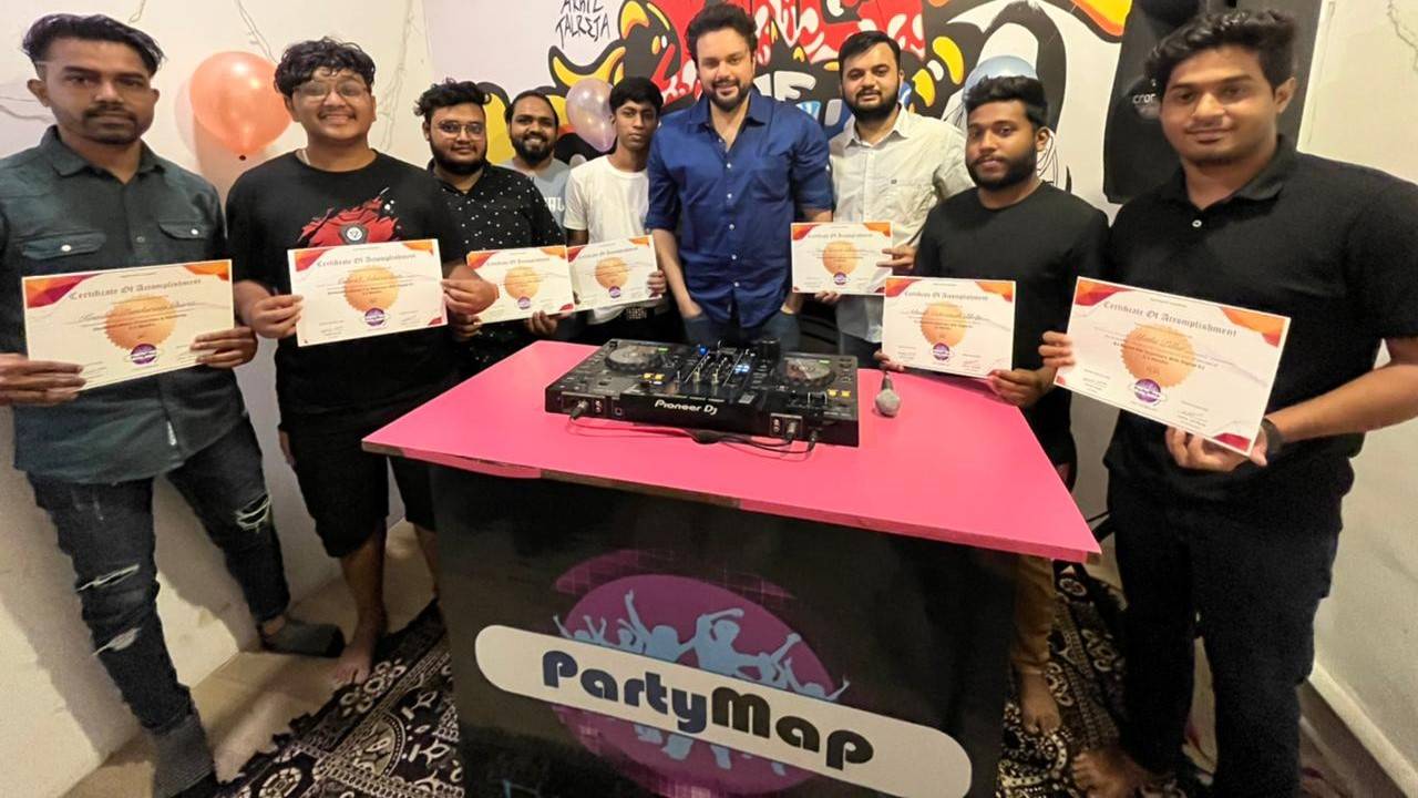 Music production student certification — PartyMap Academy